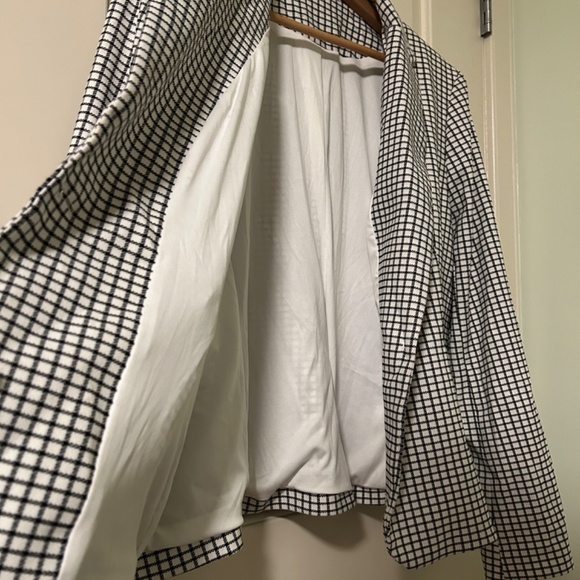 Black & White Checker Blazer (size L) - Picture 4 of 4